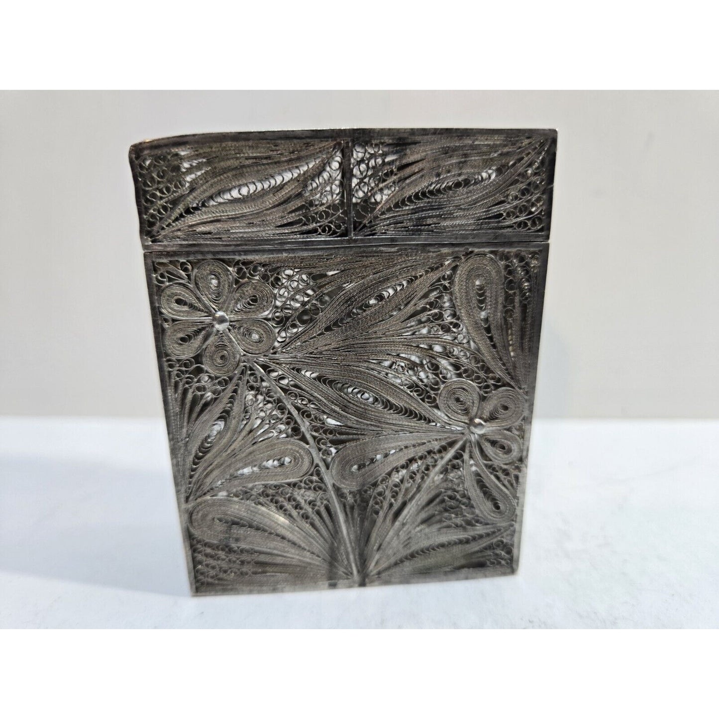 Antique 900 Silver Filigree HANDMADE Cigarette Case 3" X 2.25" 7553/3