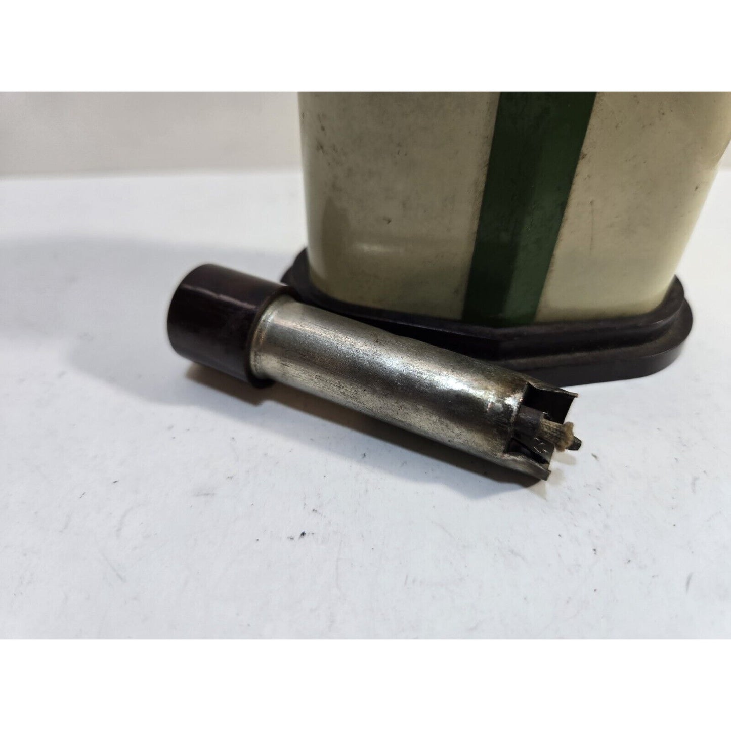 Vintage Dunhill Silent Flame Table Lighter 7025/40