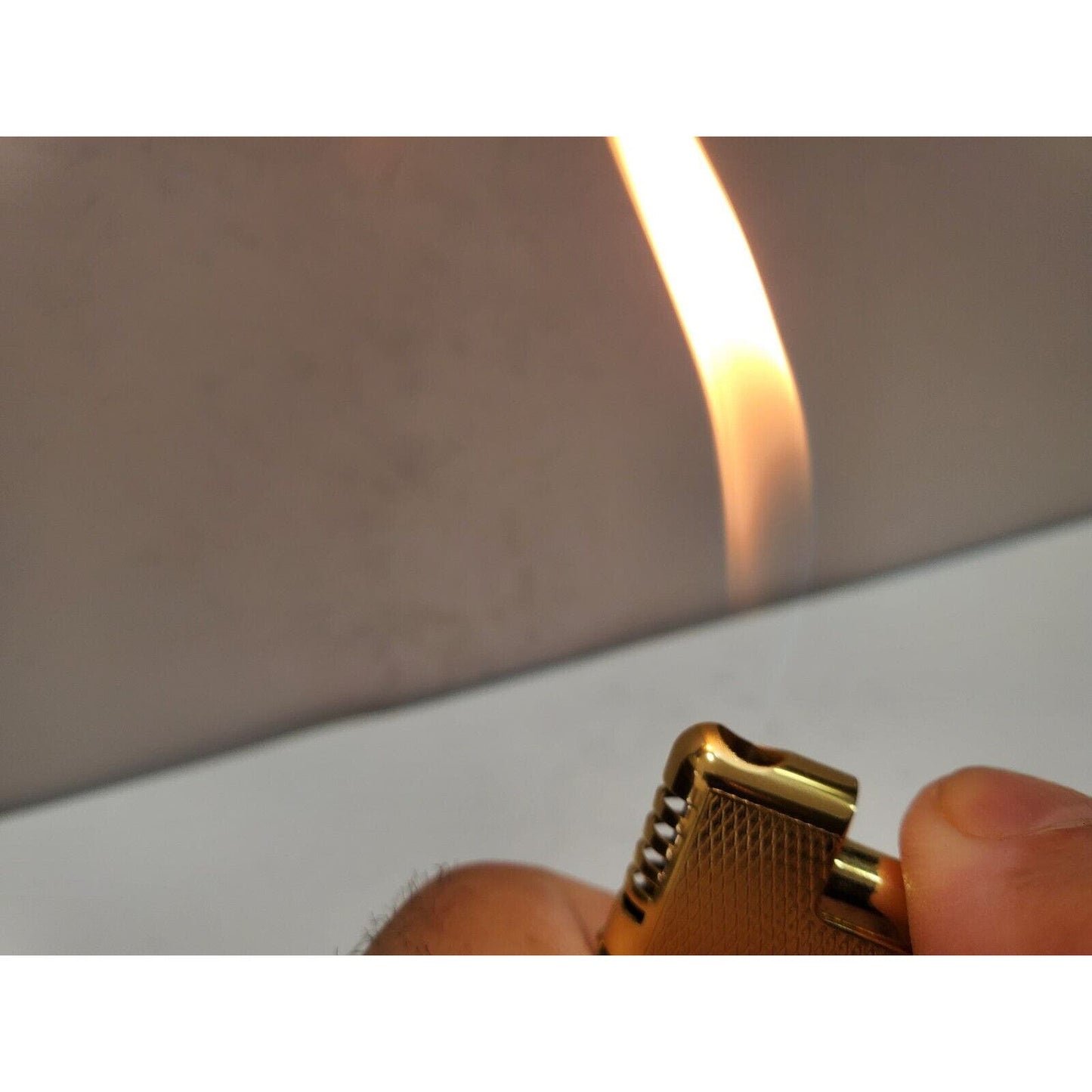 NOS Working Vintage BATTAT Gold Tone Lighter & Clock 6385/34