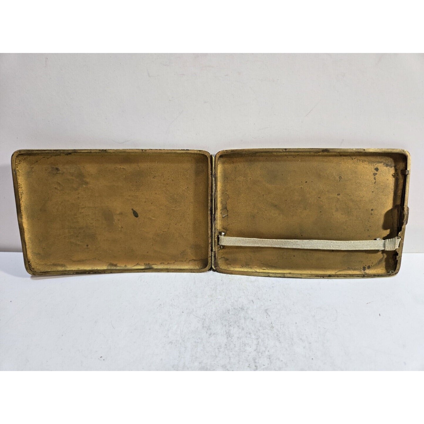 ANTIQUE ORIENTAL MULTI COLOR DRAGON CIGARETTE CASE 4 1/2 x 3" 7352/2