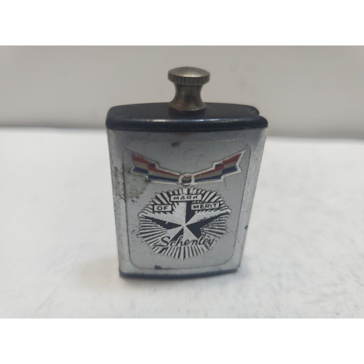 SCHENLEY MAYFLOWER PENNSYLVANIA STRAIGHT WHISKEY MATCH LITE LIGHTER STRIKER
