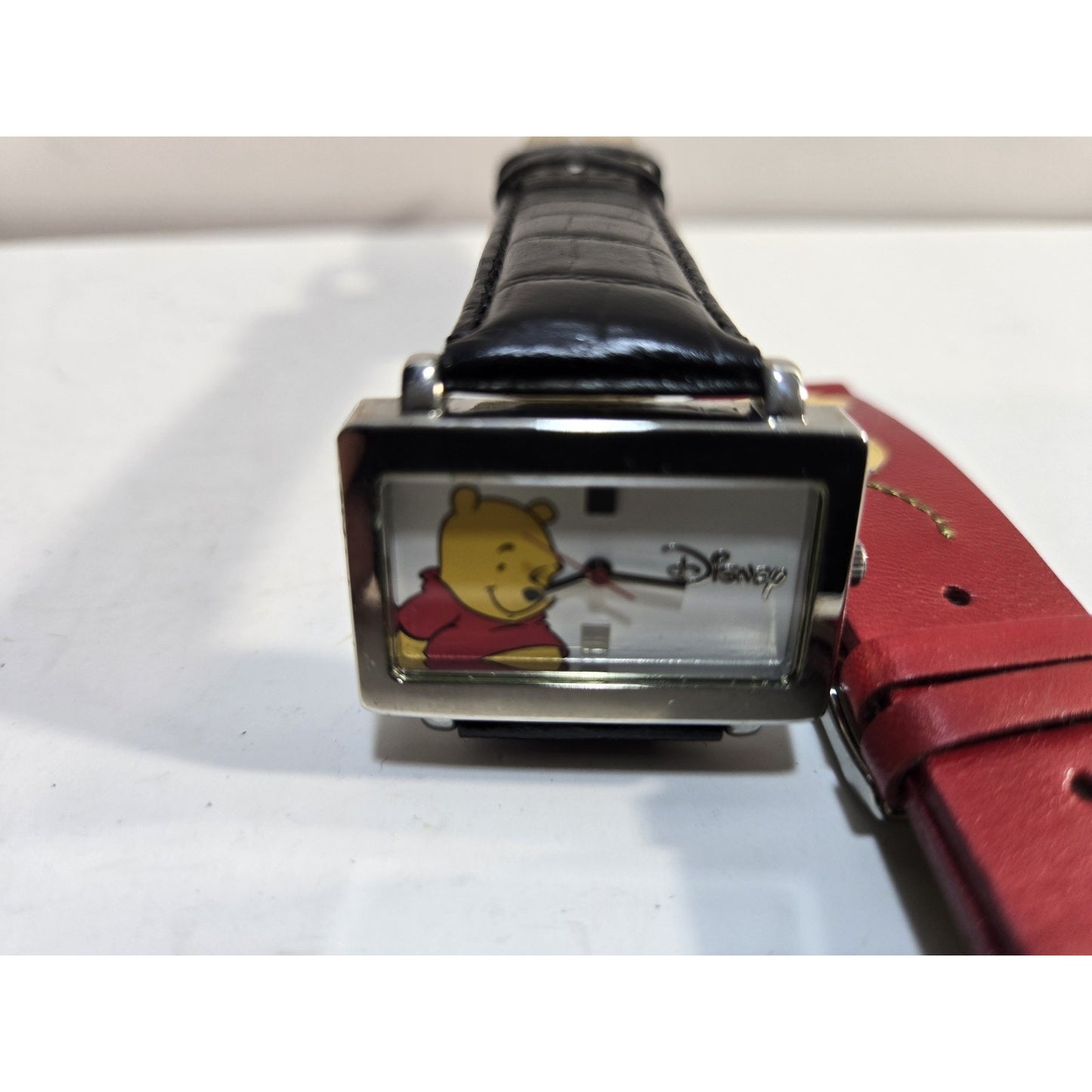 Disney MU1185-MT Rectangle Analog Winnie The Pooh Watch Vintage, Works, + Band