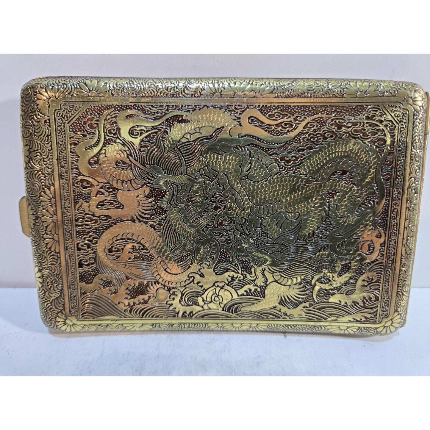 ANTIQUE ORIENTAL MULTI COLOR DRAGON CIGARETTE CASE 4 1/2 x 3" 7352/2