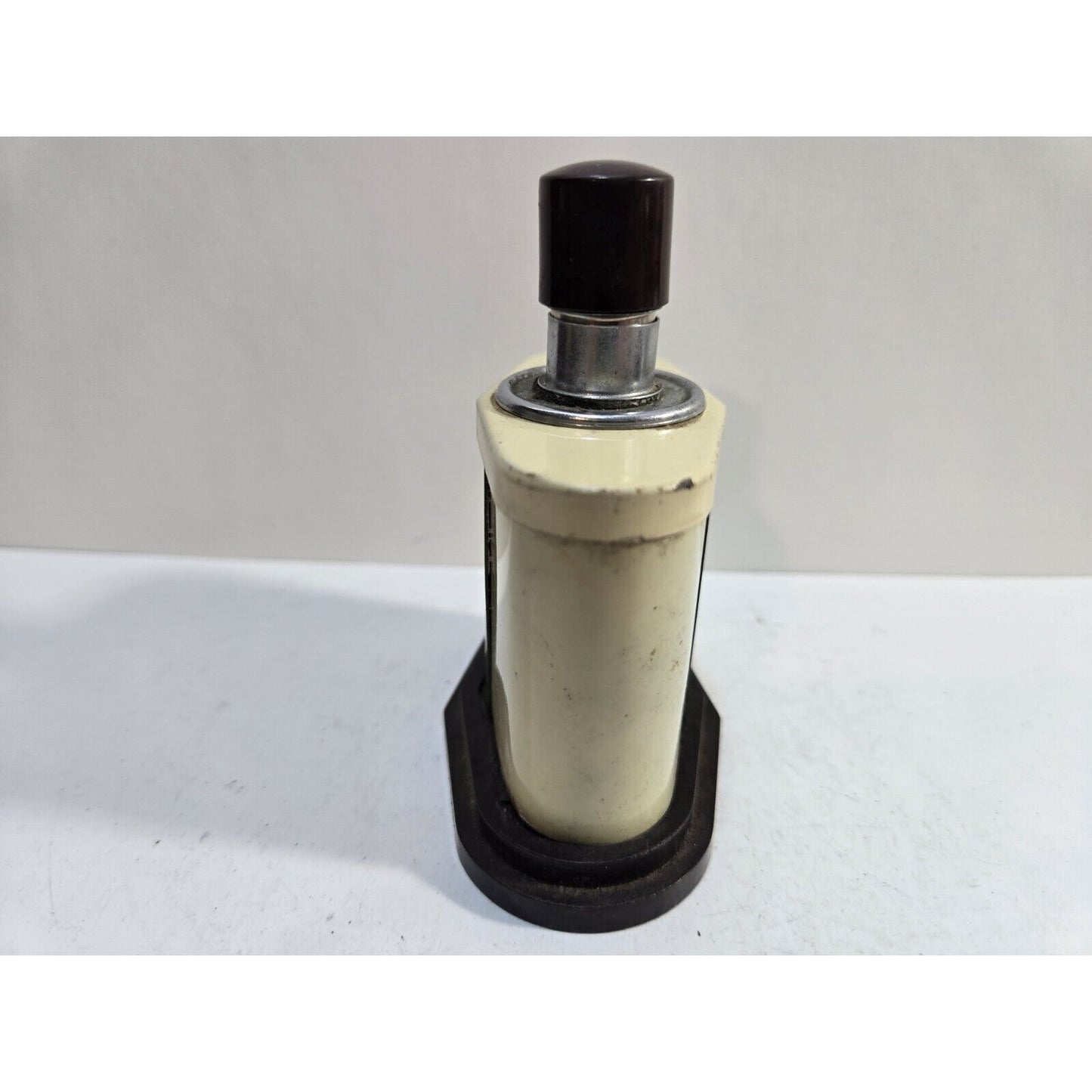 Vintage Dunhill Silent Flame Table Lighter 7025/40