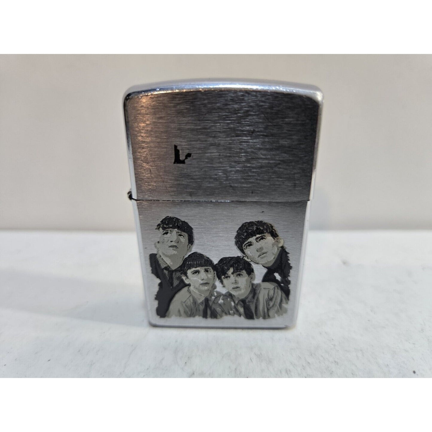 Working Vintage ZIPPO "The Beatles" Monochrome Lighter 7218/33