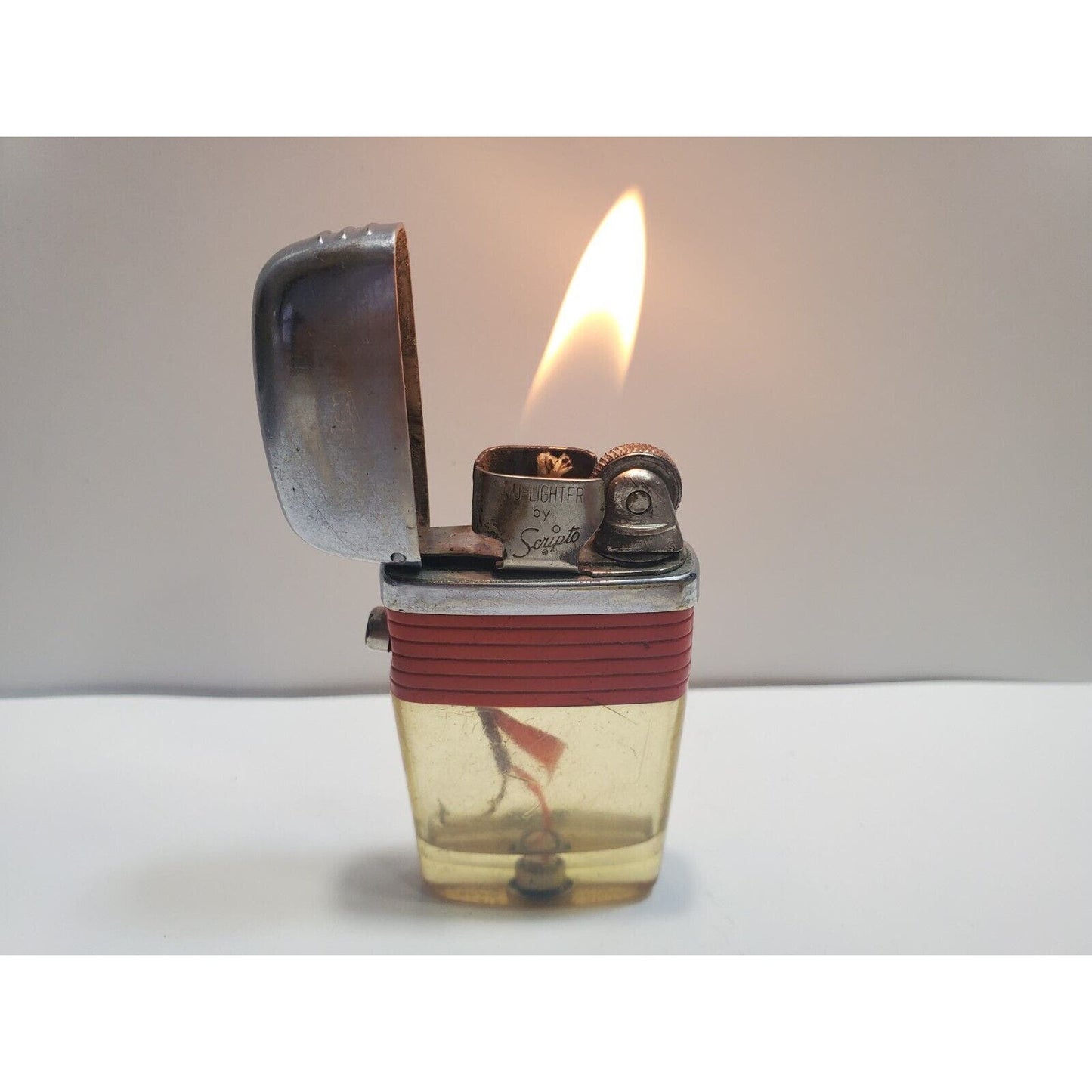 Working Vintage Scripto Vu Lighter Fly Fishing Hook Lure 6530/29