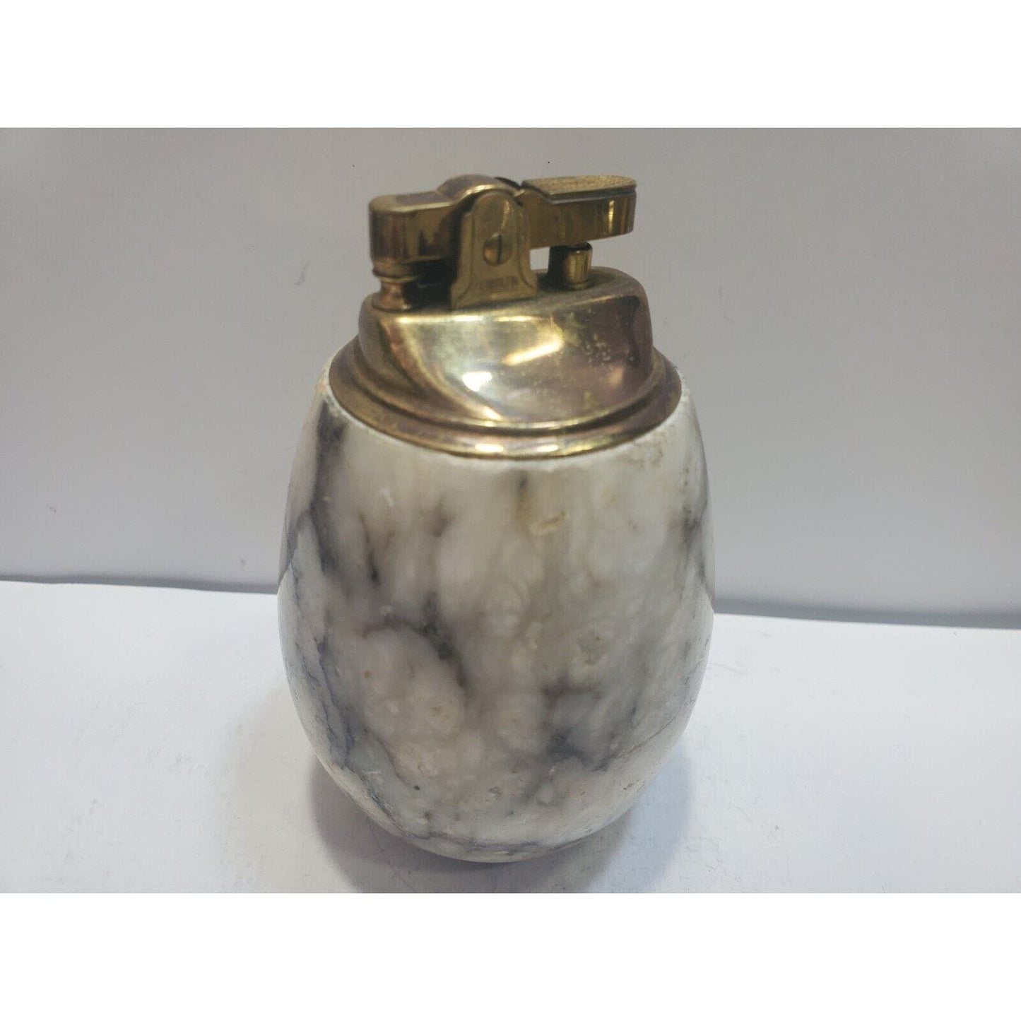 VINTAGE WORKING Brass & MARBLE TABLE LIGHTER 6627/40
