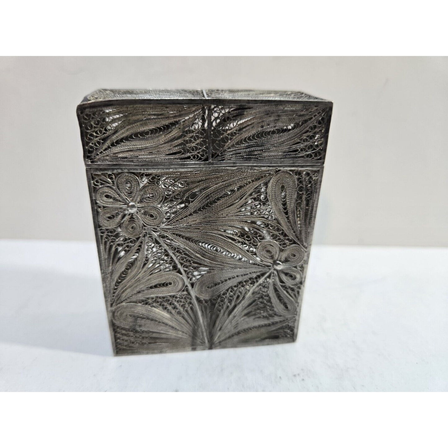 Antique 900 Silver Filigree HANDMADE Cigarette Case 3" X 2.25" 7553/3