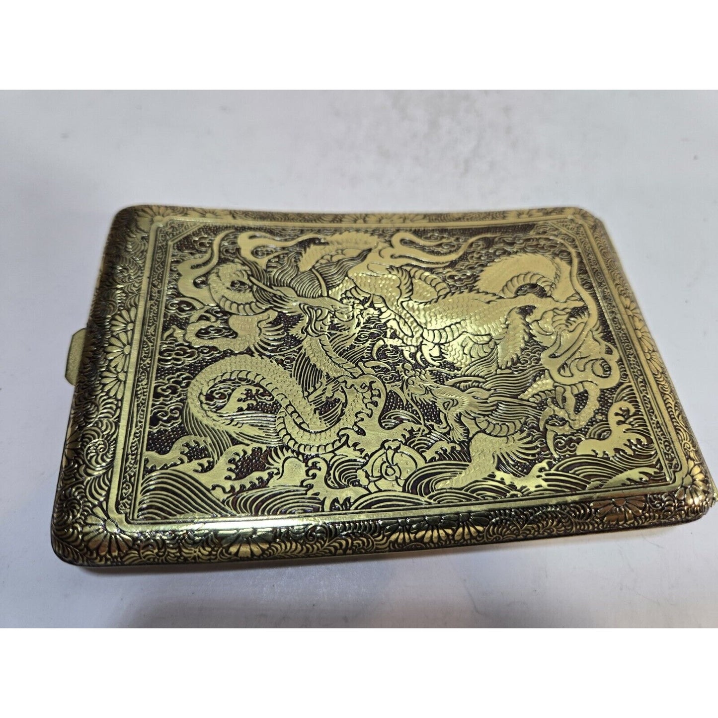 ANTIQUE ORIENTAL MULTI COLOR DRAGON CIGARETTE CASE 4 1/2 x 3" 7352/2