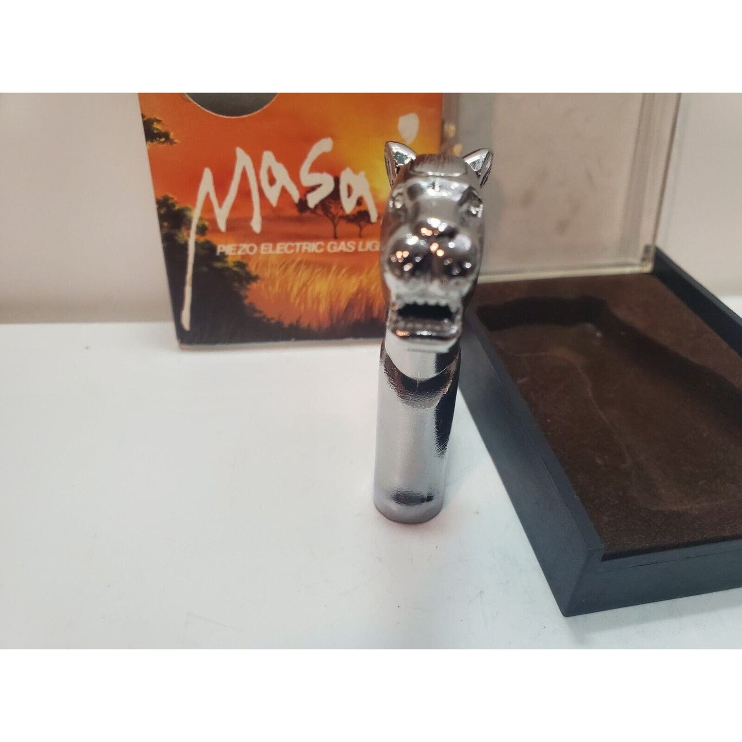Vintage Working MASAI Jaguar Panther Cougar LIGHTER, Original Box 6175/24