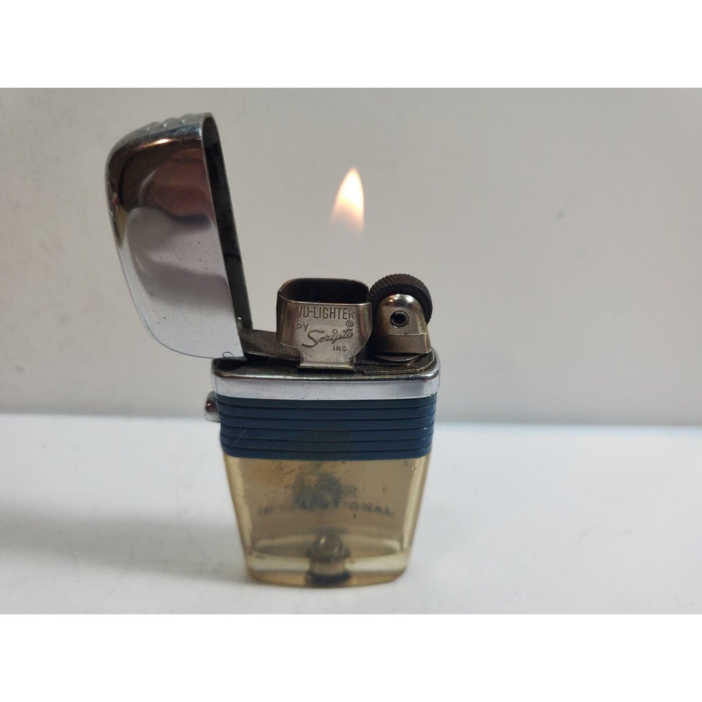 Vintage Working Scripto VU Lighter "Air International" LOGO, Blue 5989/29