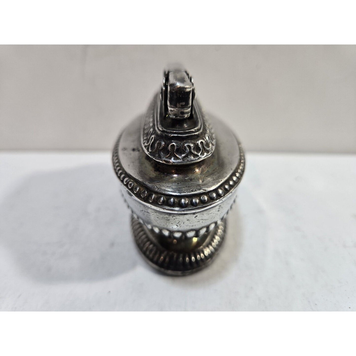 VINTAGE WORKING Ronson Queen Anne Silver Table Lighter 7711/13
