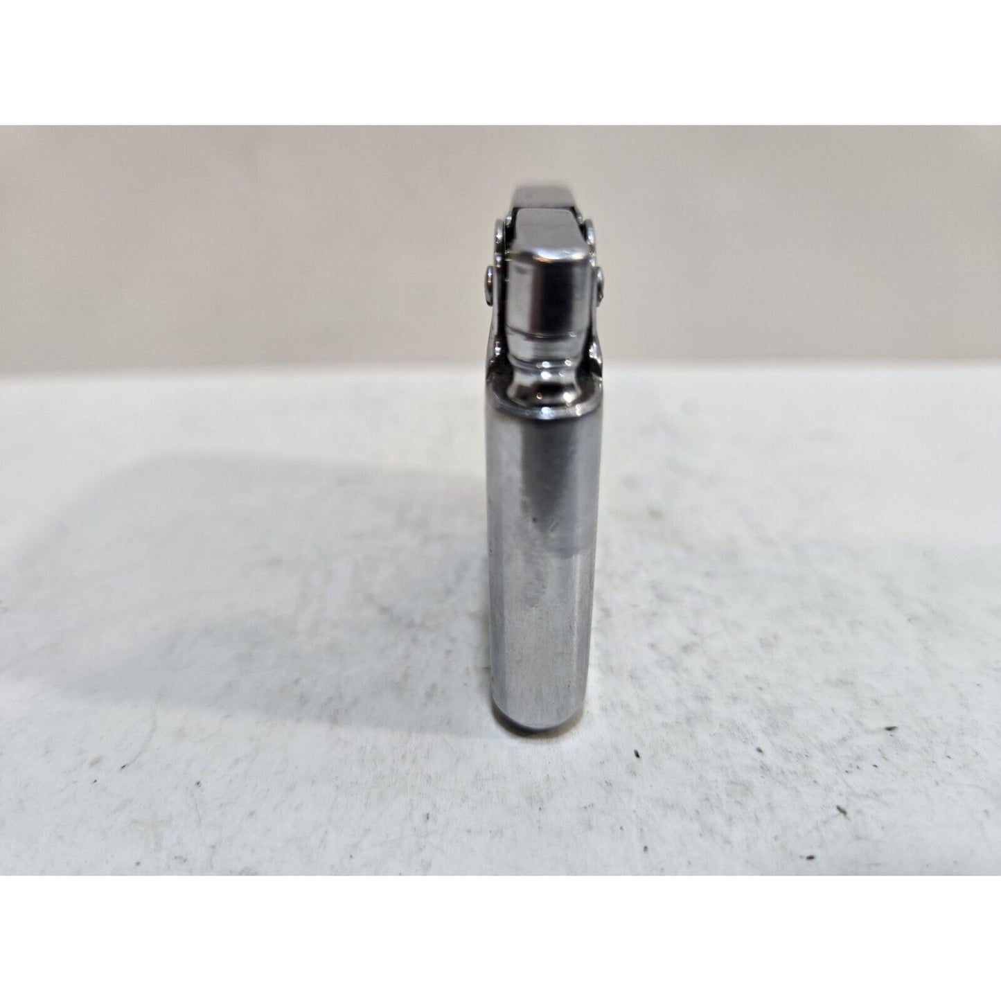 Vintage Working Ronson ADONIS Enamel, Silver Tone Lighter 7436/26