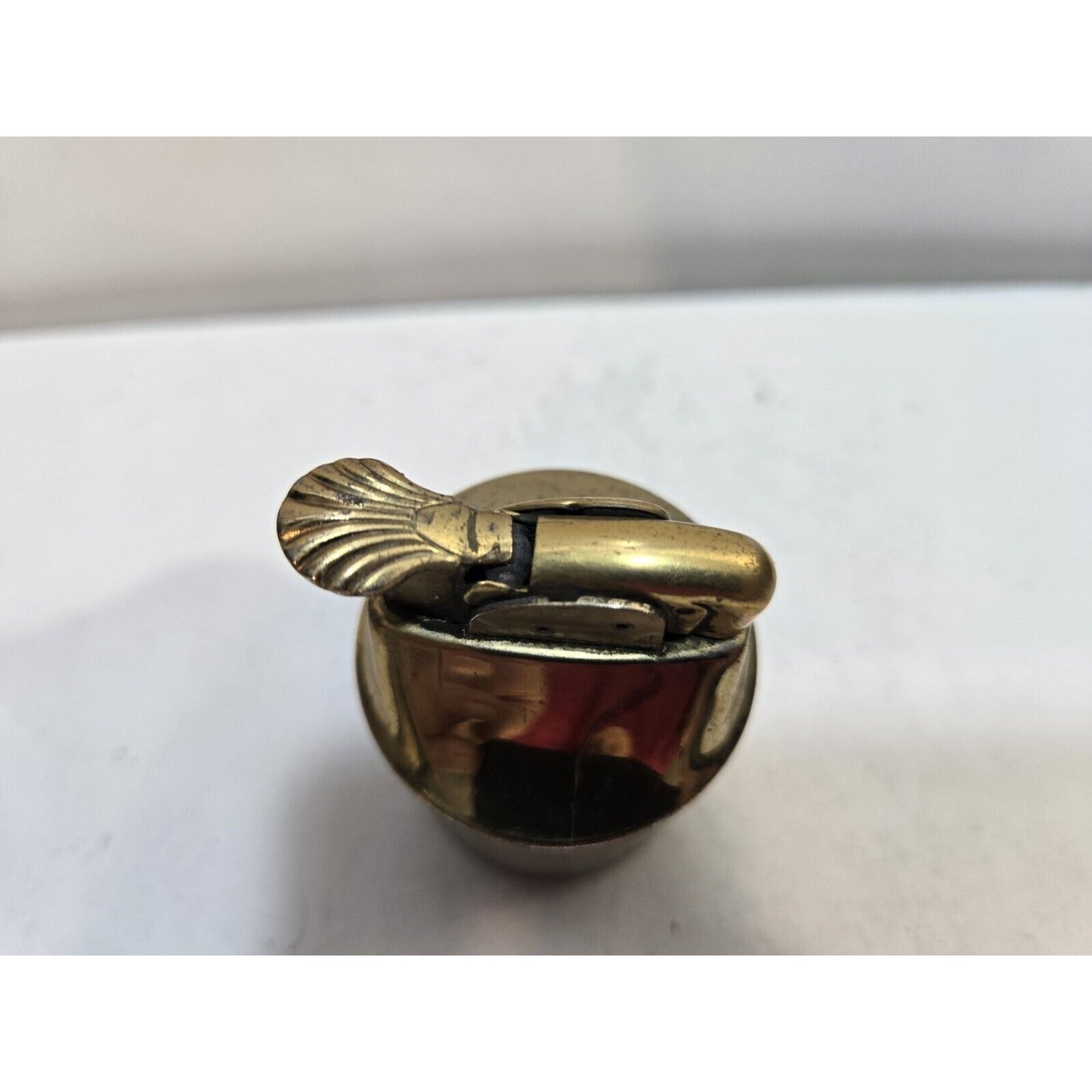 Vintage Working EVANS Brass Table Lighter INSERT Fits 1 1/2" Round Base 7120/22