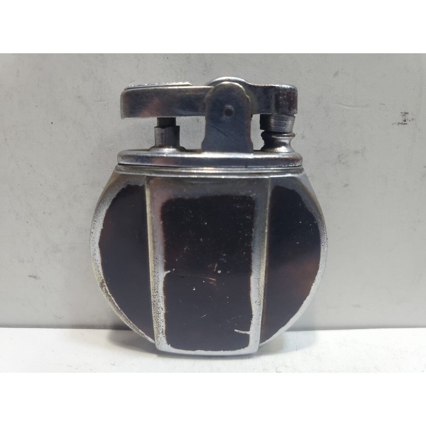 Working Vintage REGENT Ronson Round Enamel Lighter / Rondette Model 6444/26