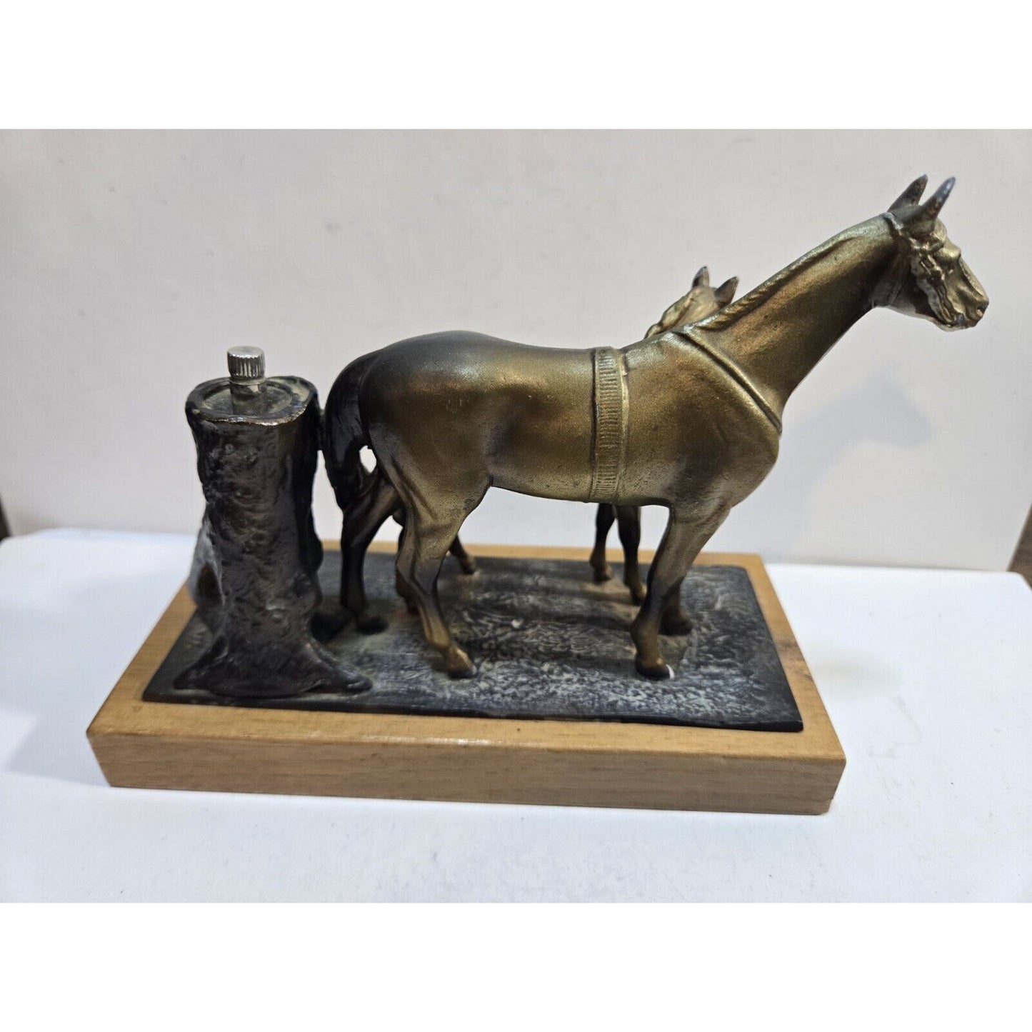 Vintage 1900s Austria Cold Painted Horses Hunting Striker Lighter 7719/40