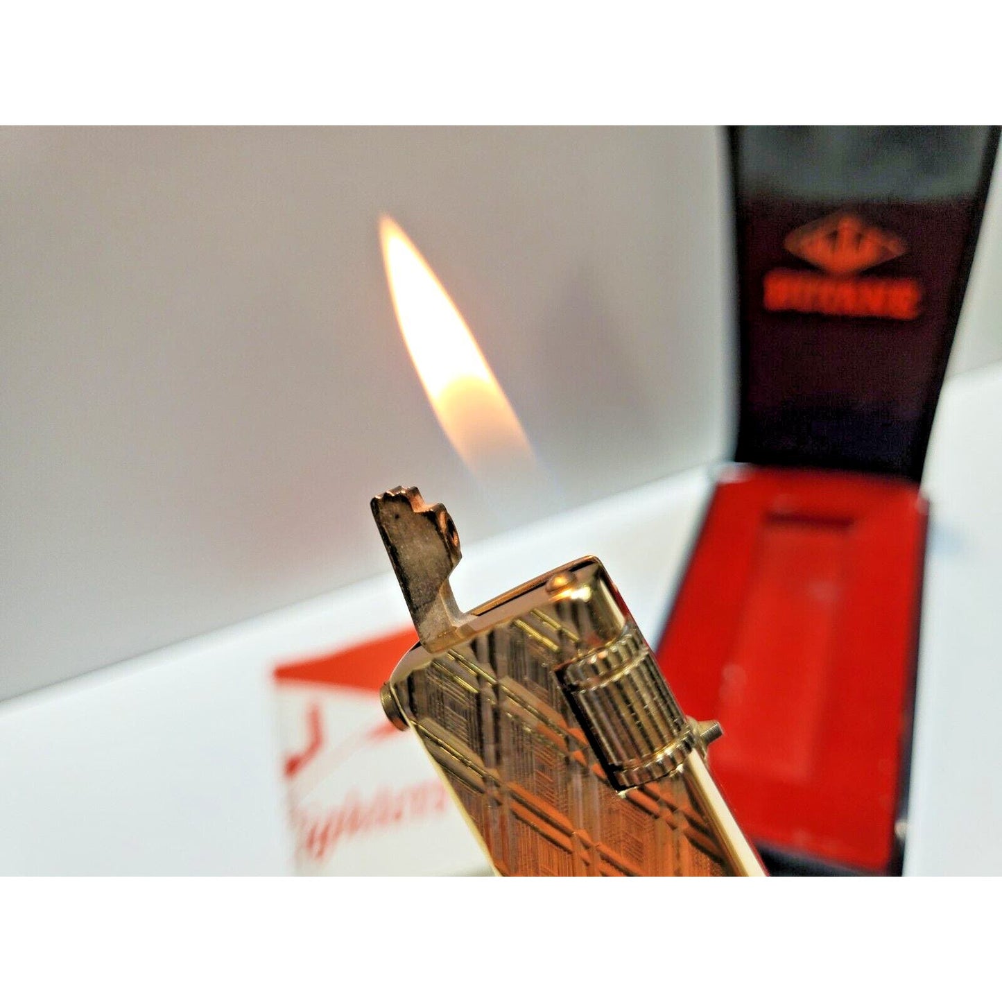 Working Vintage JJJ Lighter - Diamond Pattern Imperial / Original Box 6510/24
