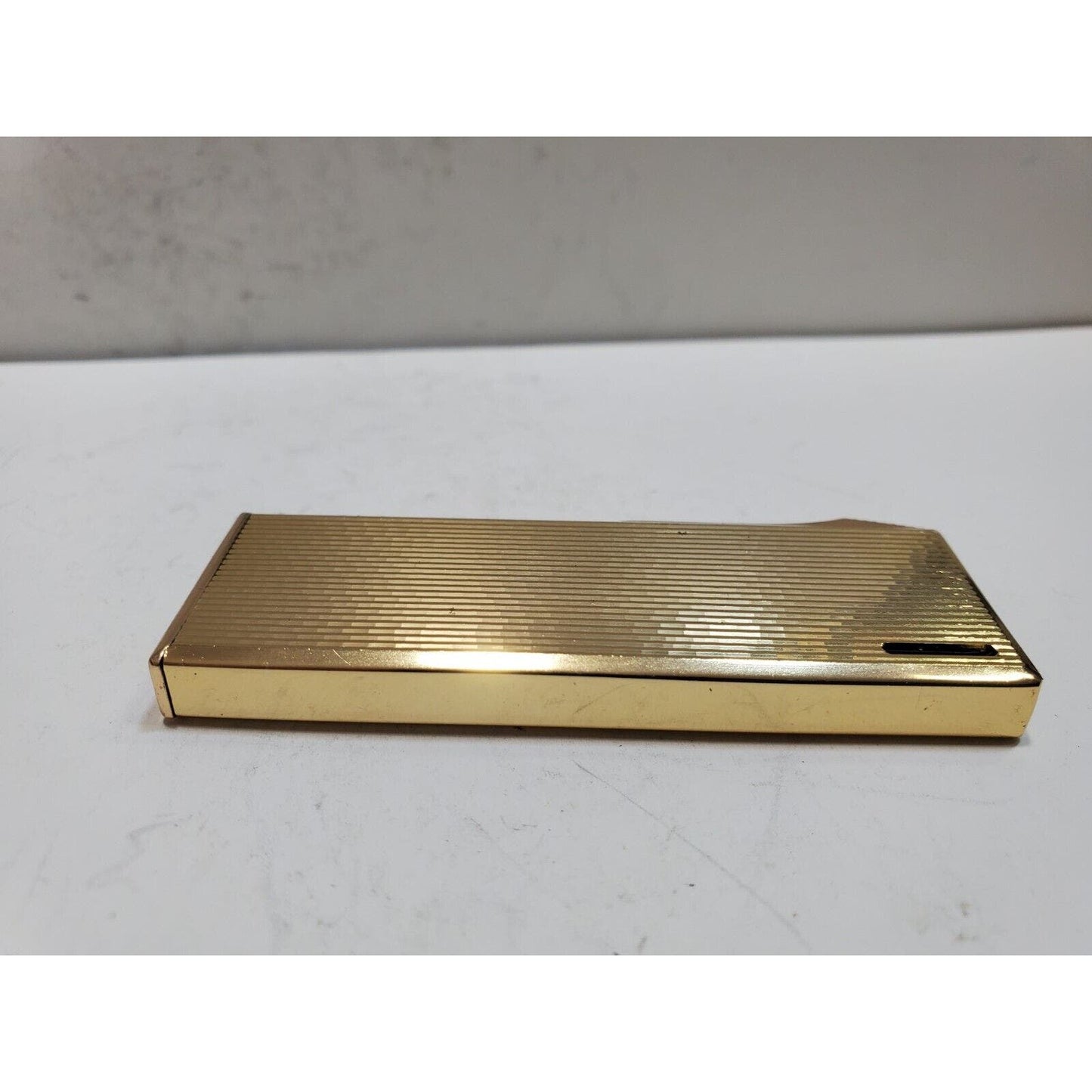 NOS Working Vintage BATTAT Gold Tone Lighter 6417/34