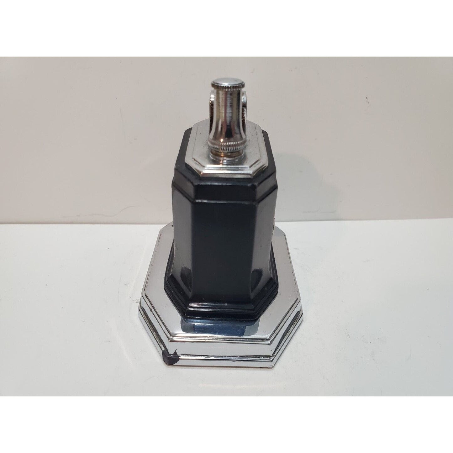 Working Ronson POW - MIA & Flag Enamel Logo Touch Tip Octette Lighter 6251/13