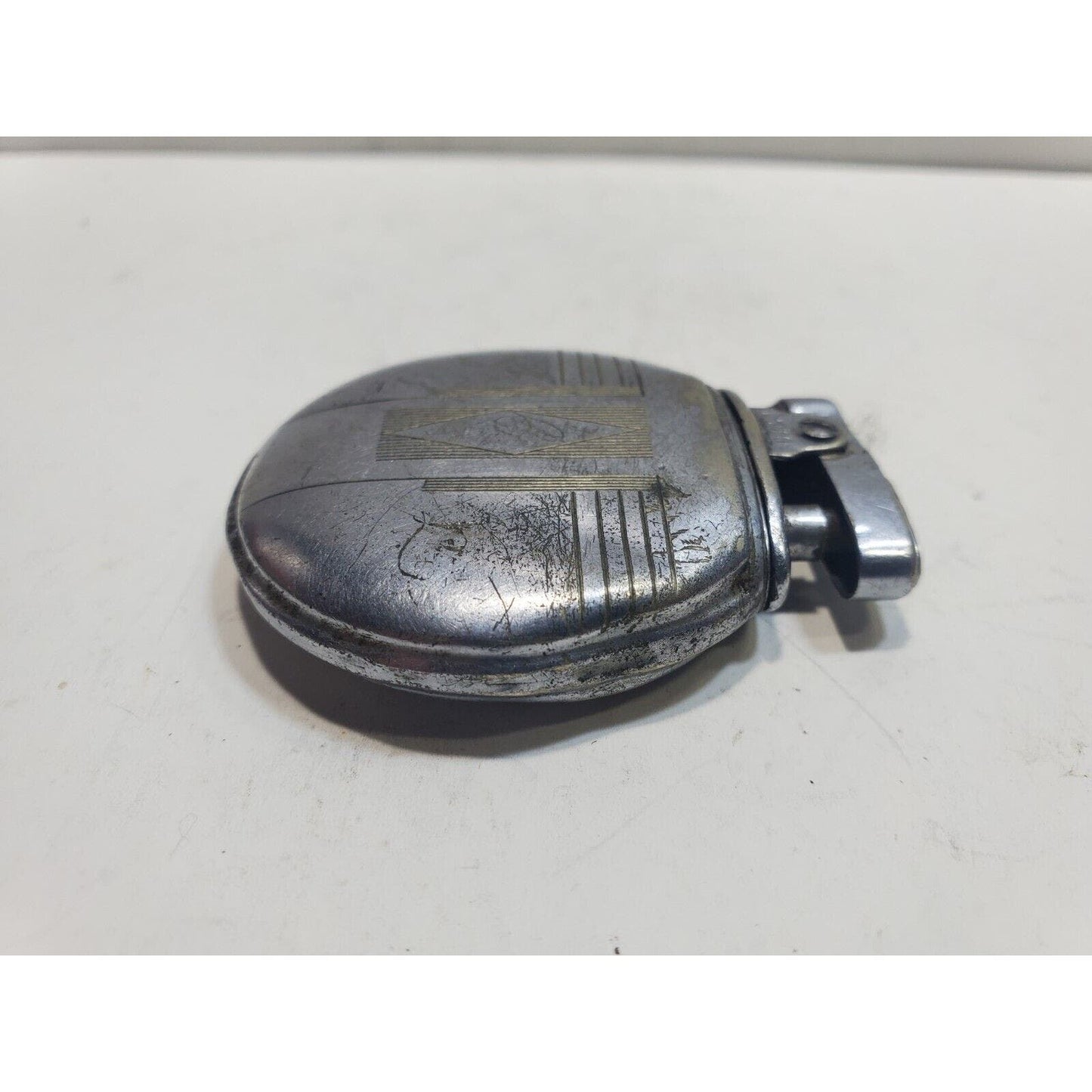 Working Vintage ACE Ronson Round Silver Lighter / Rondette Model 6437/26