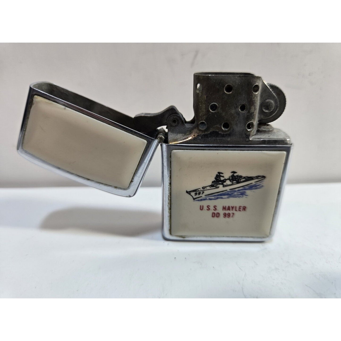 Working USS HAYLER DD-997 Zippo Lighter 1988 Vintage USA Navy, 2 SIDED 6850/33