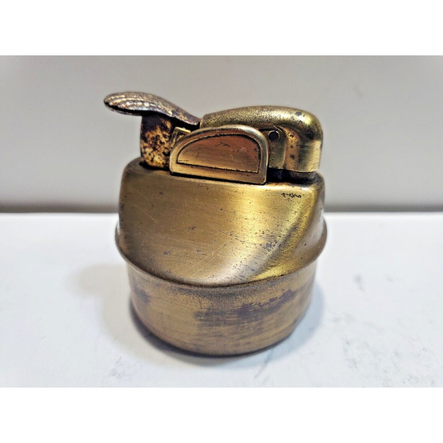 Vintage Working EVANS Brass Table Lighter INSERT Fits 1 1/2" Round Base 6681/22