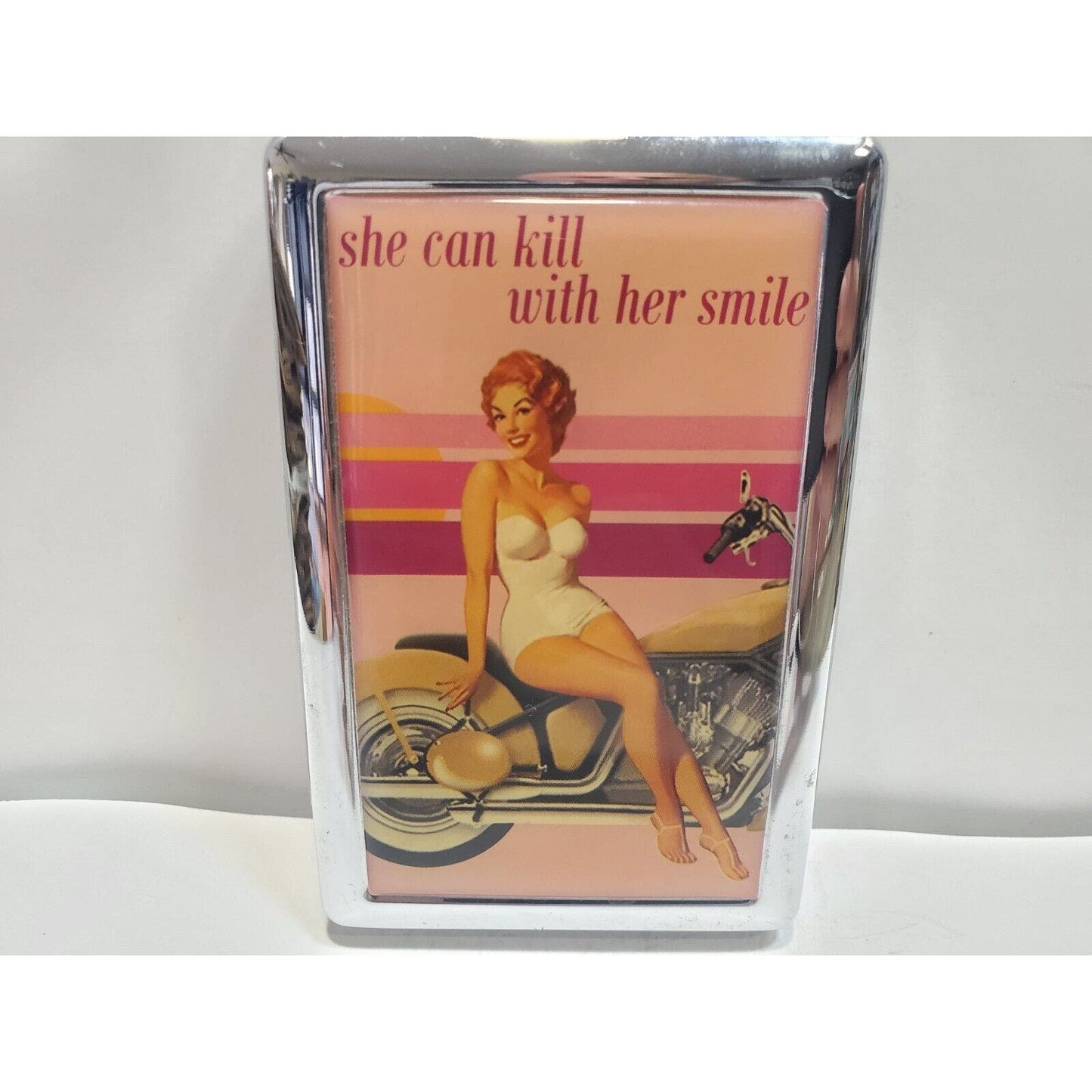 Pin Up Girl 100's Size Cigarette Case, She Can Kill With Her Smile 3x4" 6547/19