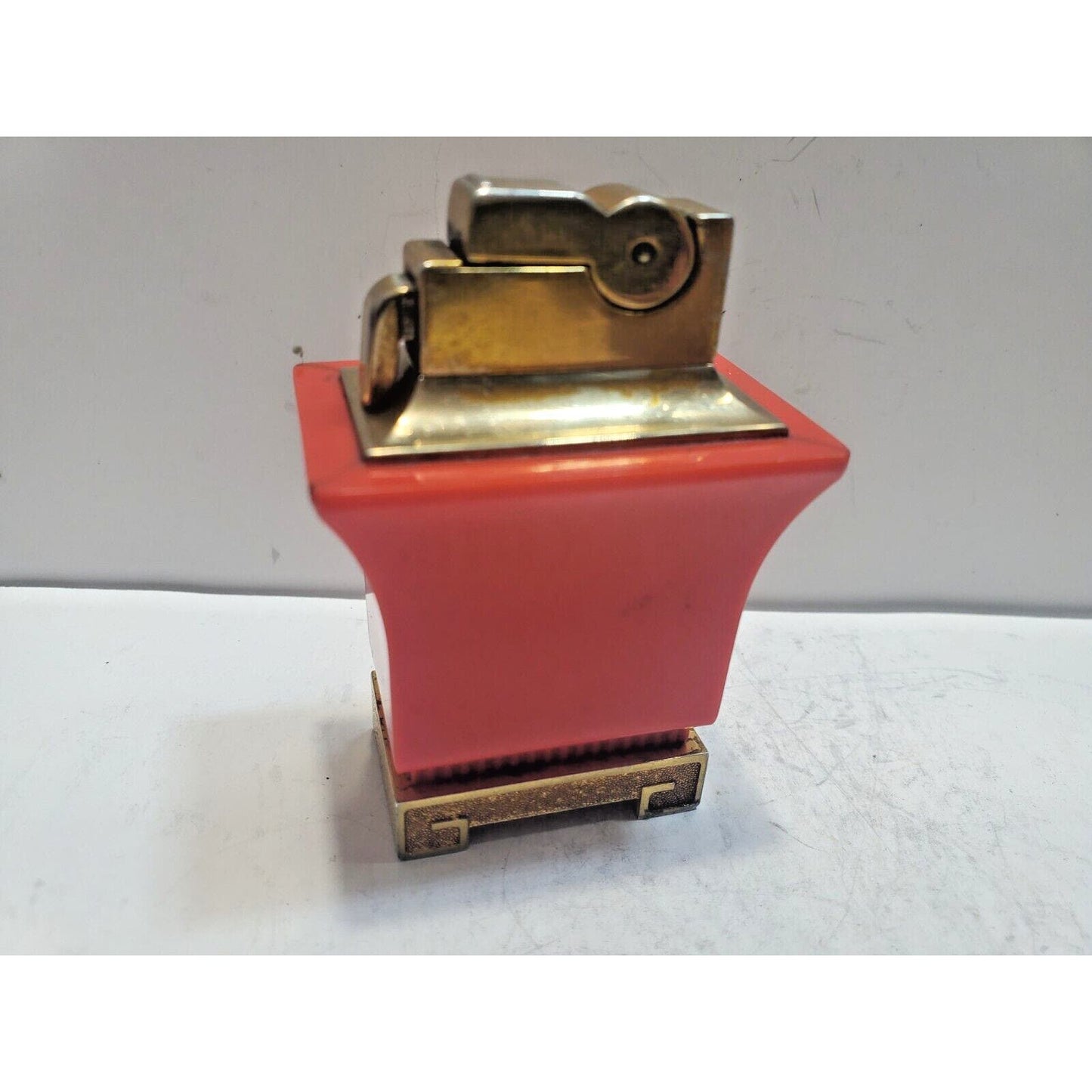 Vintage Working ASR Pagoda Table Lighter Made In USA 6653/22