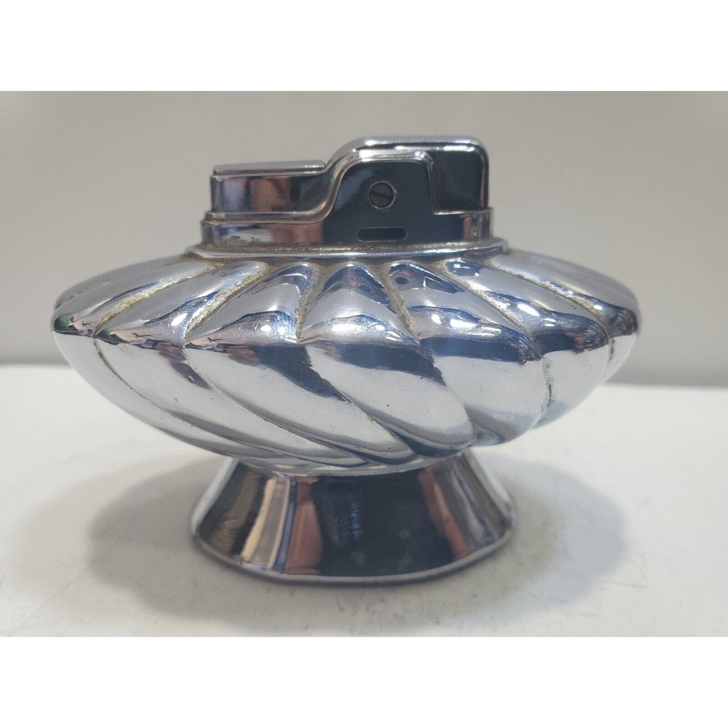 Working Ronson Regal Silver Finish Table Lighter Circa 1950 6650/13