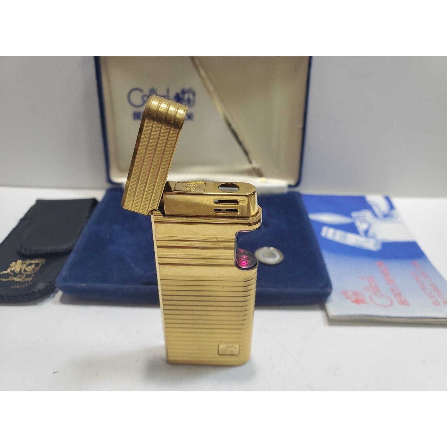Vintage Colibri Beam Sensor Gold Tone Lighter, Original Box 6489/24