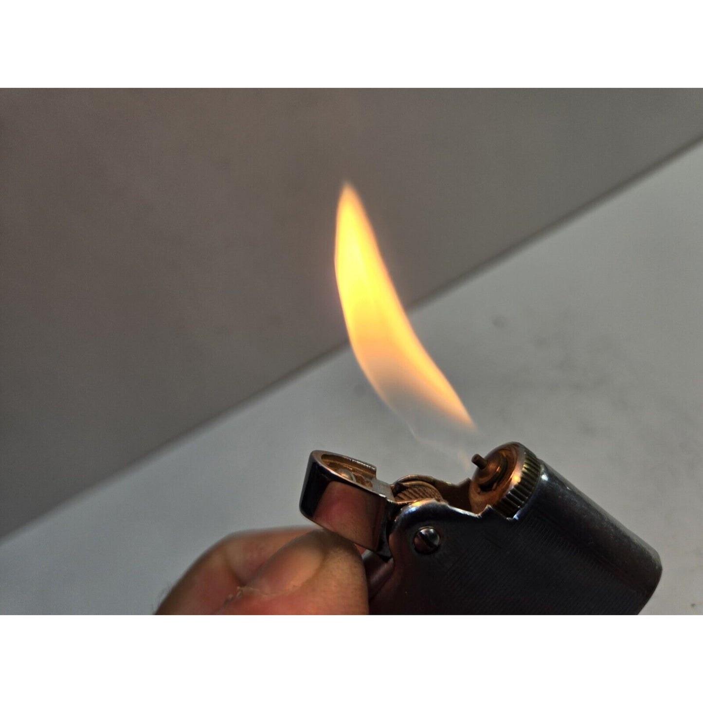 Vintage Working Ronson Adonis Varaflame Silver Tone Lighter 6896/26