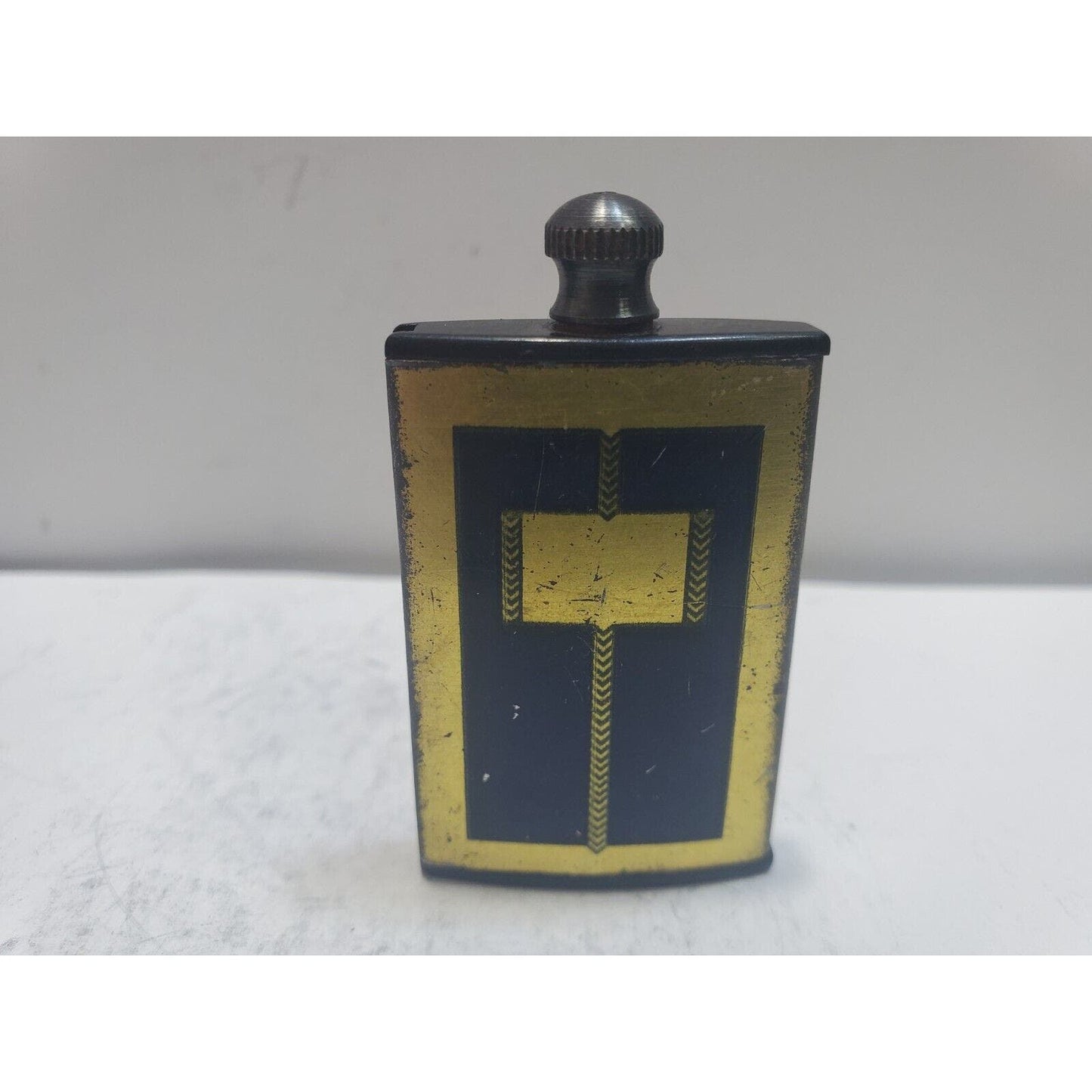 Vintage Match King Gold and Black Art Deco Permanent Match Lighter 6637/31