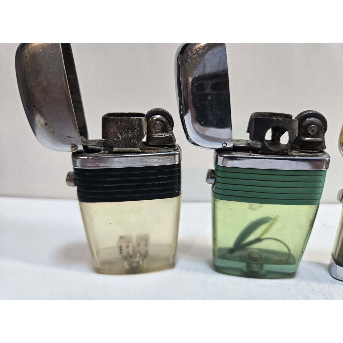 Lot of 3 Scripto VU Vintage Lighters 6985/35