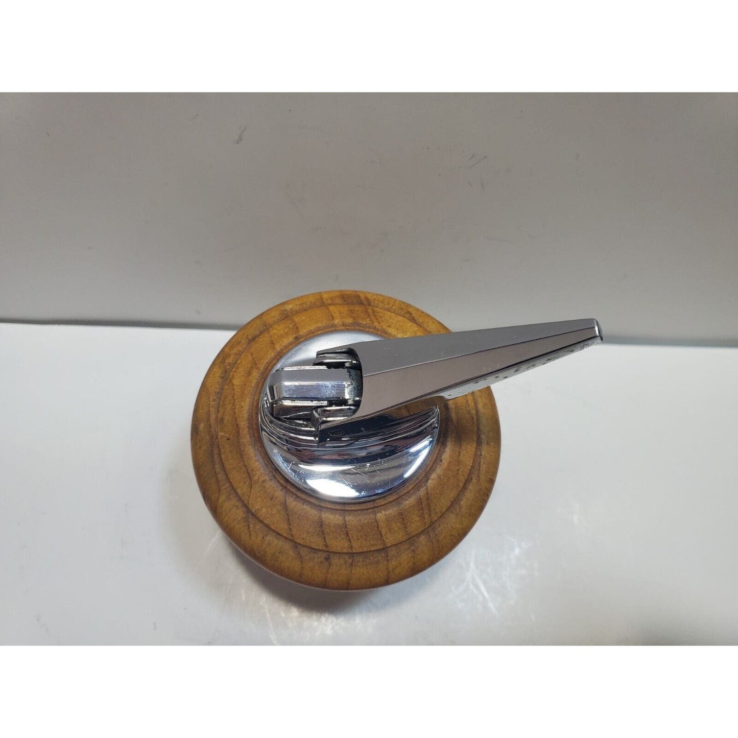 Working Vintage Ronson NORDIC Table Lighter Silver 6586/13