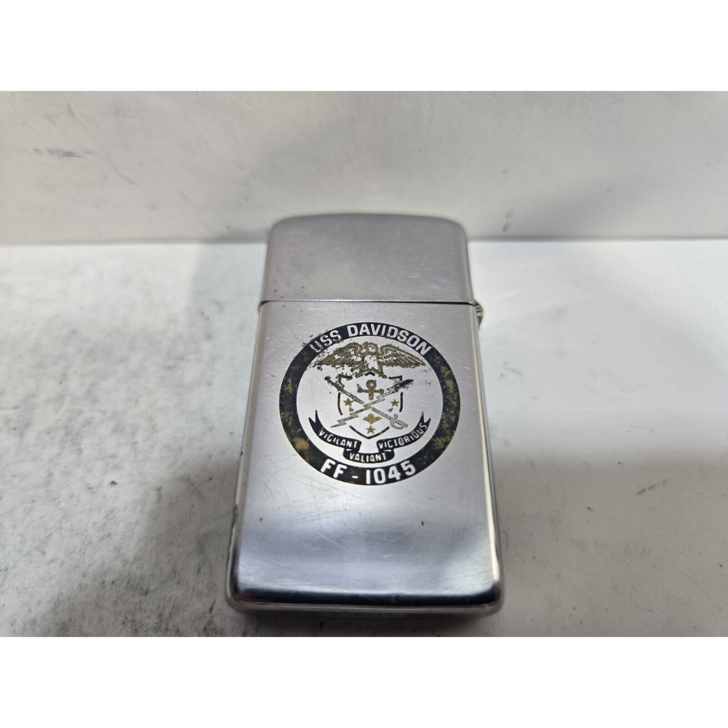 Vintage Working USS Davidson FF 1045 Zippo Lighter 7511/33