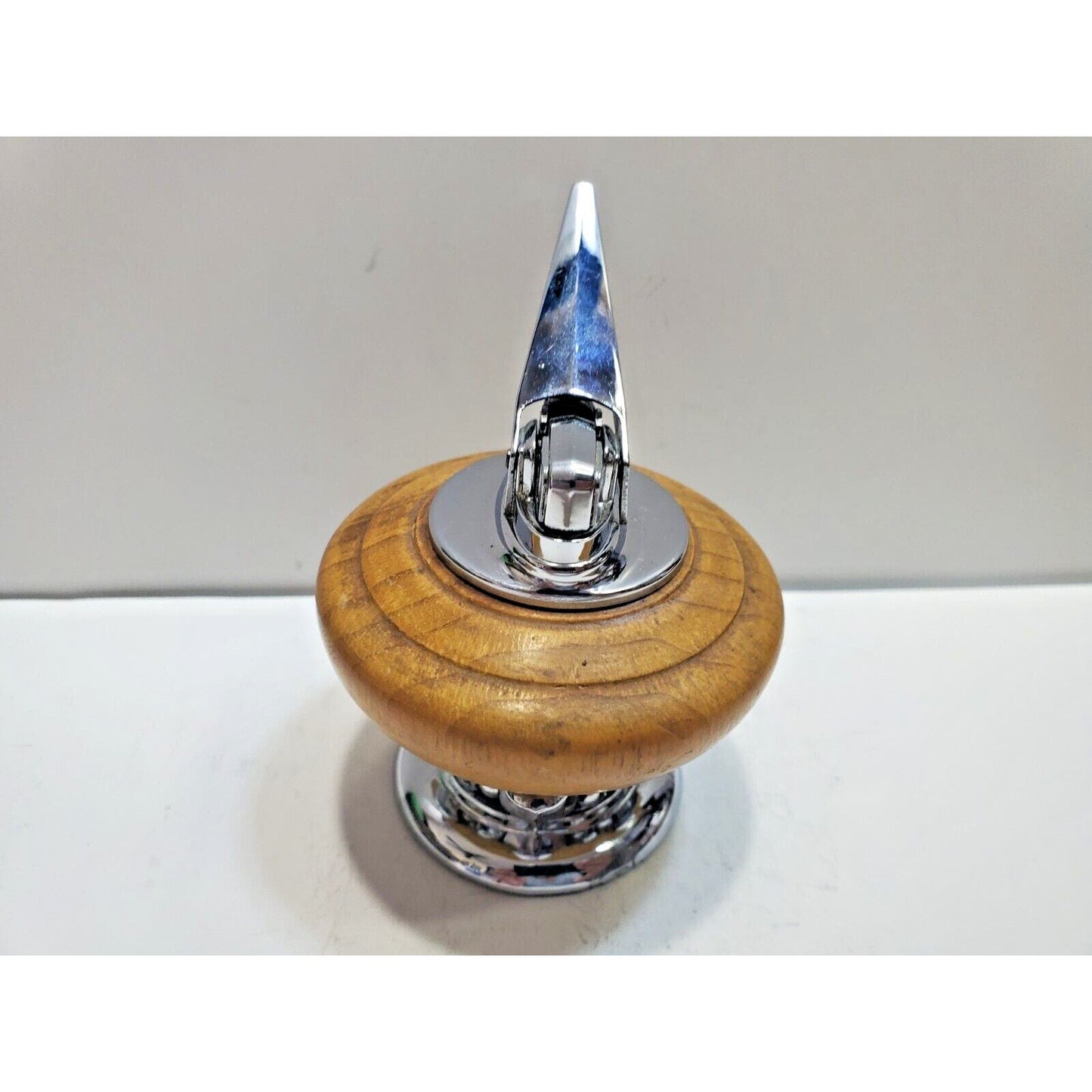 Working Vintage Ronson NORDIC Table Lighter Silver 6586/13