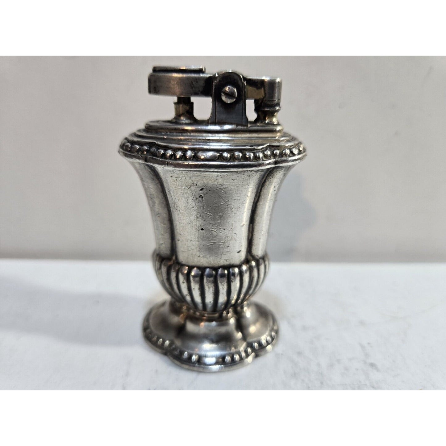 Working Vintage Silver Plated Ronson Mayfair Table Lighter 7653/13