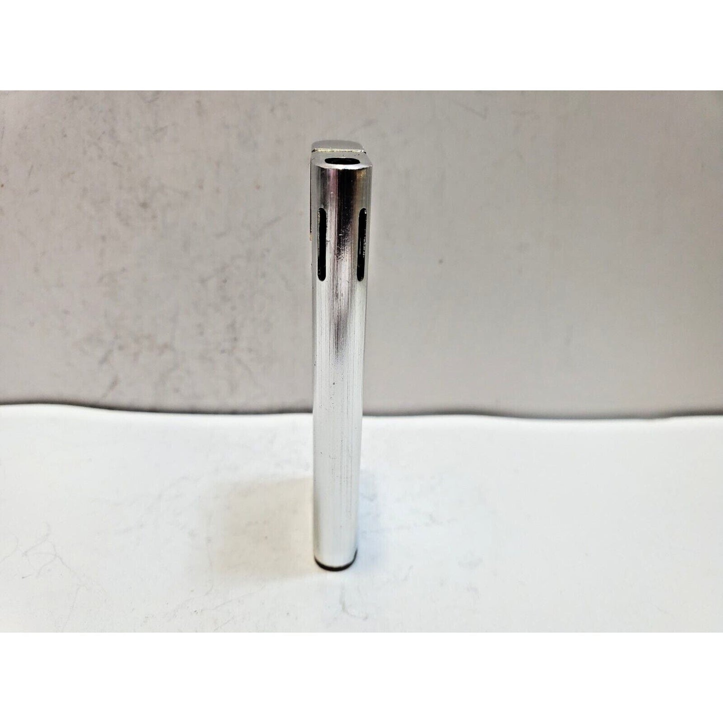 NOS Working Vintage BATTAT Silver & Gold Tone Lighter 6391/34