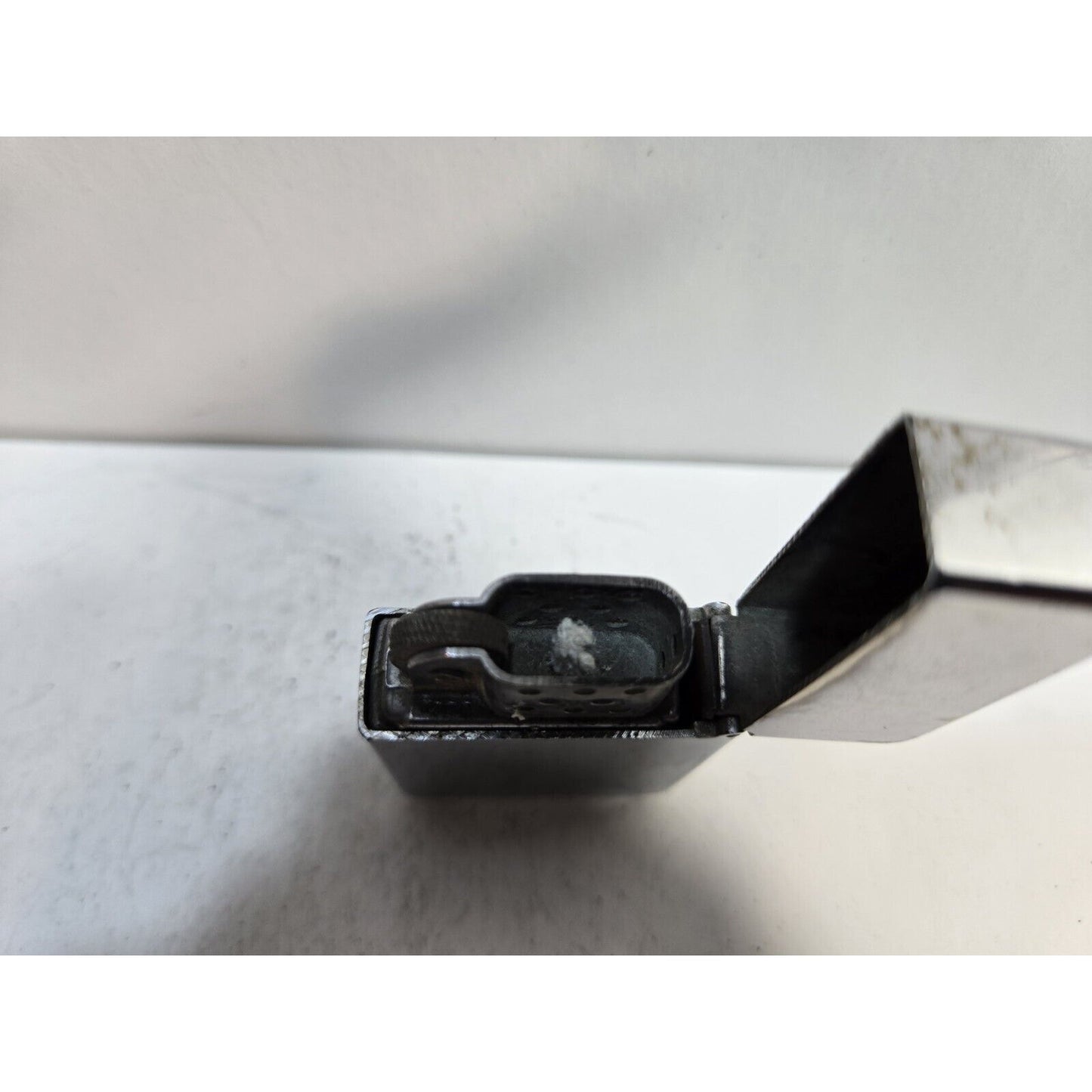 Vintage Working Silver Tone Neff & Co Lighter New York NY WW2 7063/27