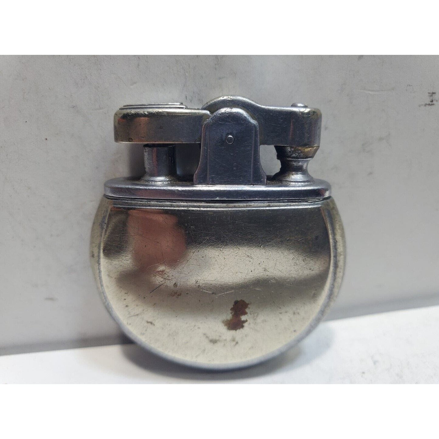 Vintage Working 1930's Ronson Rondette Silver Tone Lighter 6435/26