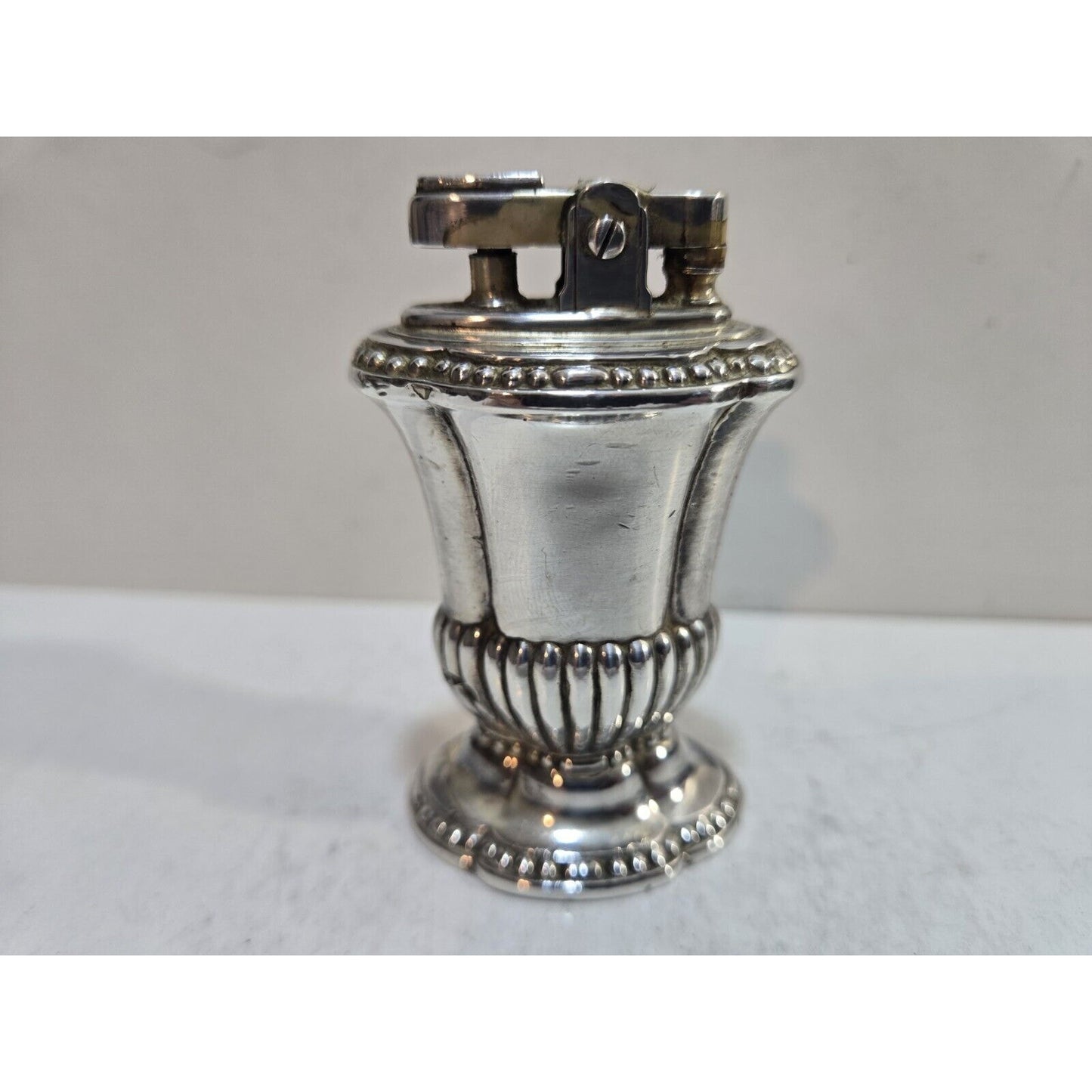 Working Vintage Silver Plated Ronson Mayfair Table Lighter 7681/13