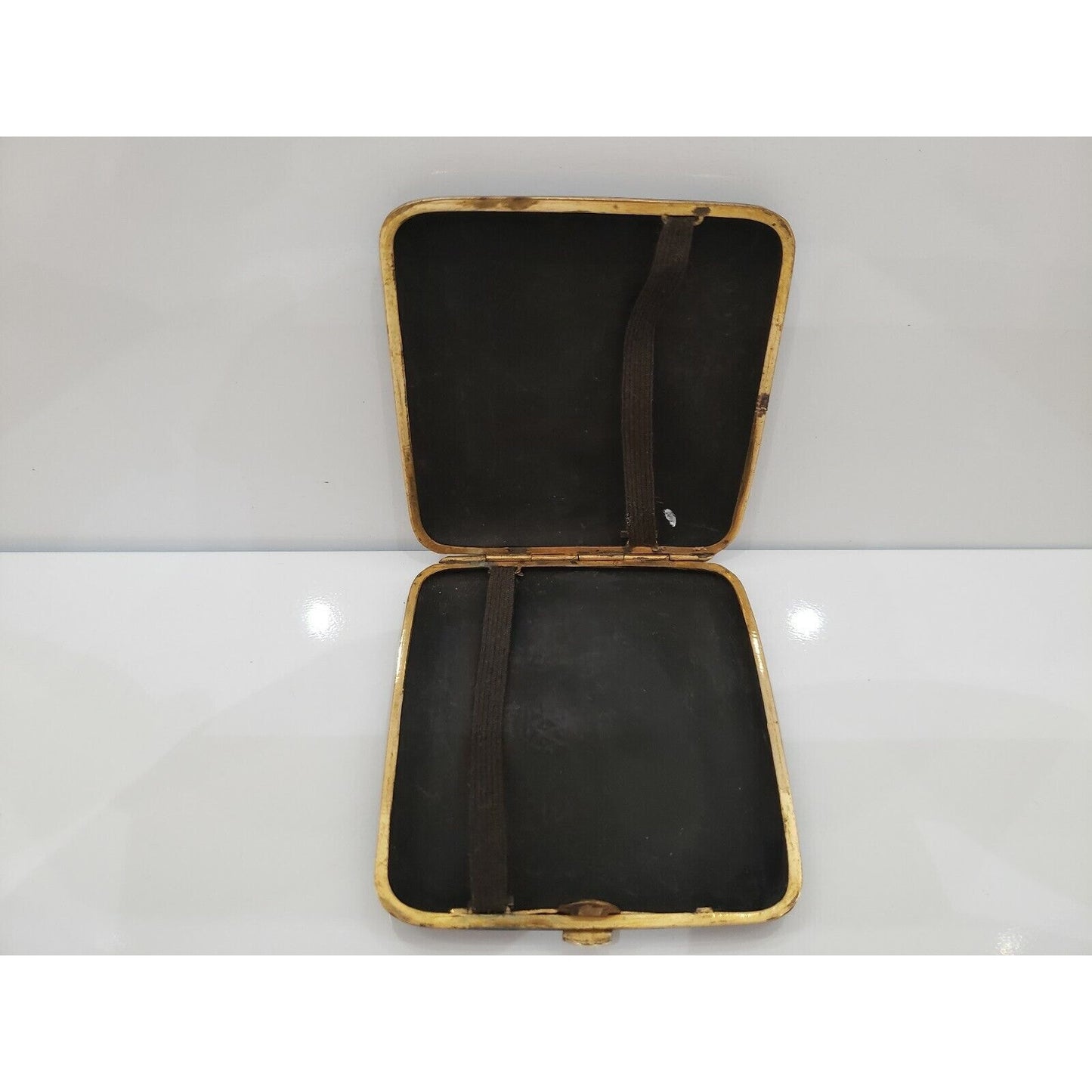 VINTAGE JAPANESE KOMAI DAMASCENE, GOLD CIGARETTE CASE SIGNED / 36/2