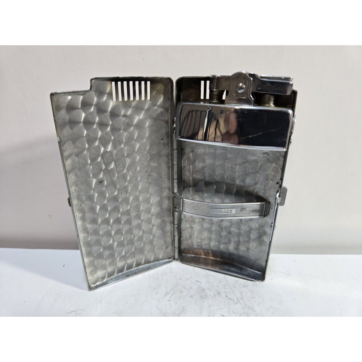 Vintage Ronson Pal Cigarette Case LIGHTER Black Violet Flower 6816/14