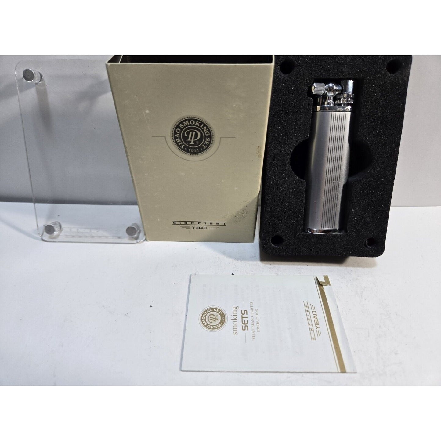 NOS Working Yibao Liftarm Silver Tone Lighter, Original Box 6898/24