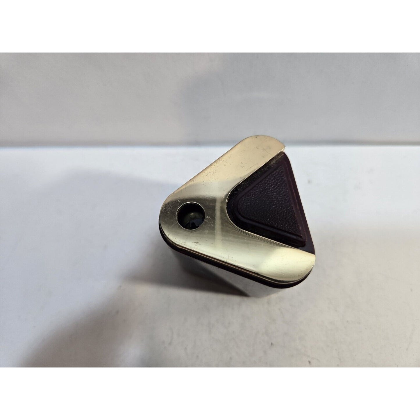 Working Vintage 2 1/2" Japan Table Lighter 7195/22