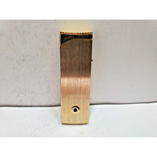 NOS Working Vintage BATTAT Gold Tone Lighter 6390/34