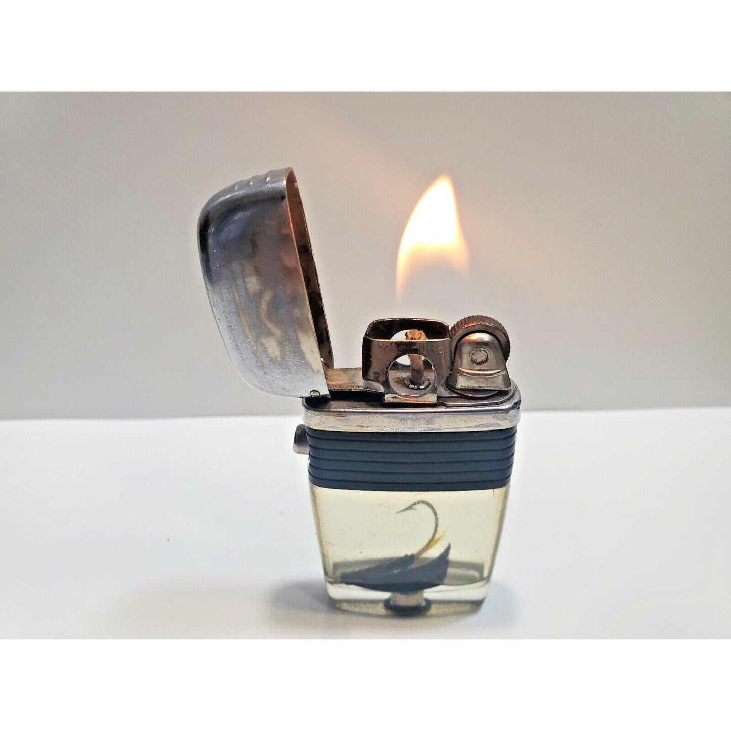 Pipe Working Vintage Scripto Vu Lighter Fly Fishing Hook Lure 6537/29