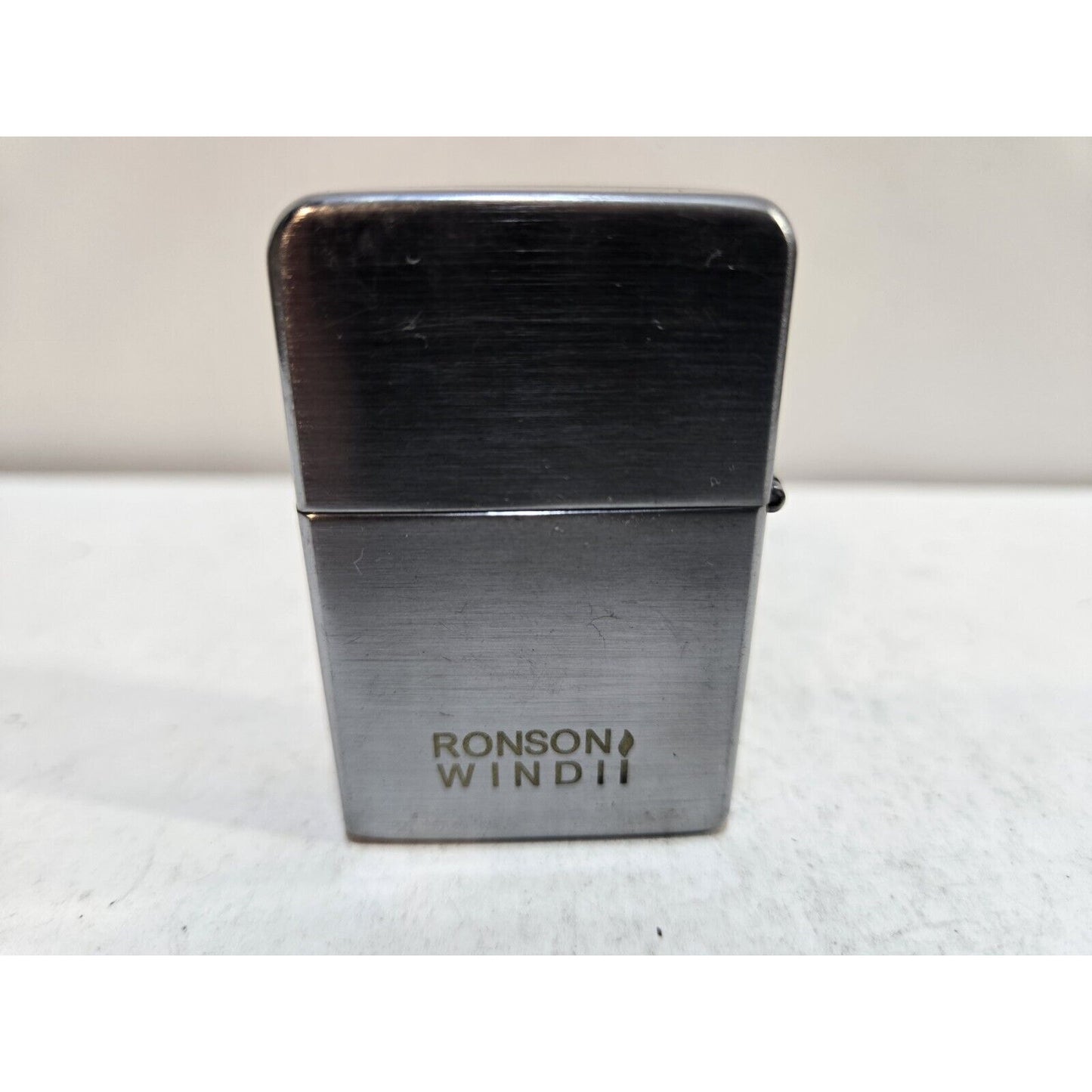 Vintage Working Ronson Wind II Silver Tone Lighter 7431/26