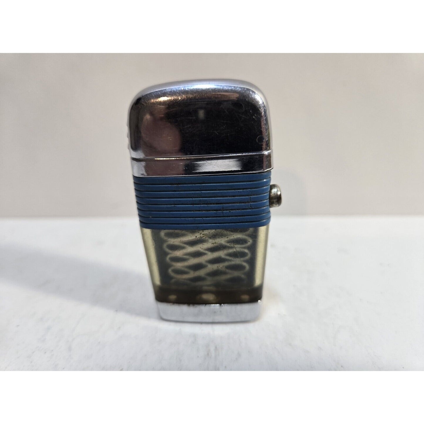 Working Vintage Scripto Vu Lighter 7017/29