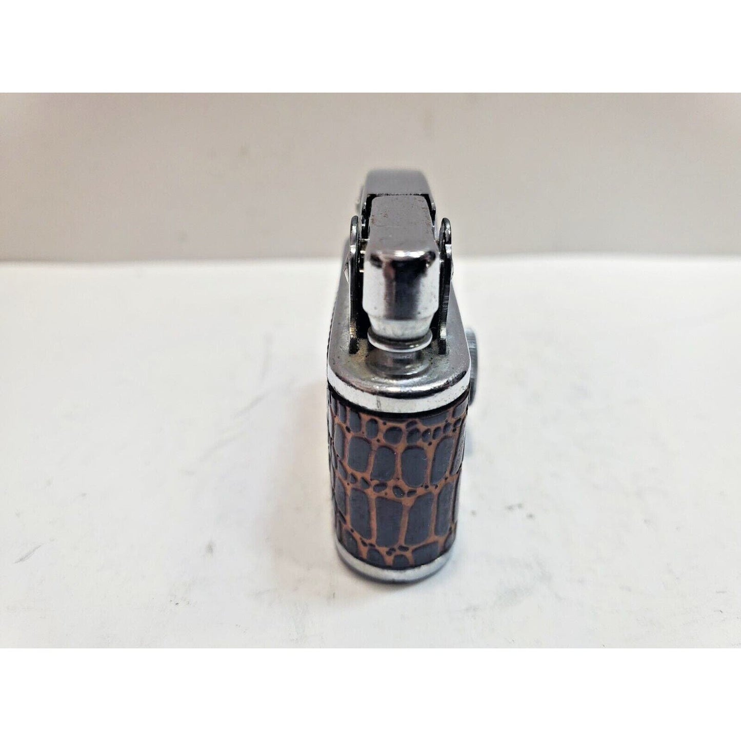 Working 1950’s VINTAGE PIN UP PEEP SHOW-Move VIEWER LIGHTER - 16 Images 6763/34